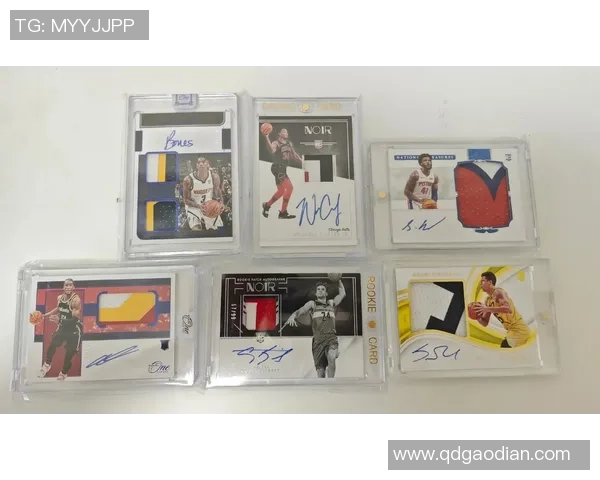 巴萨传奇帕尼尼球星卡收藏价值解析与投资潜力分析